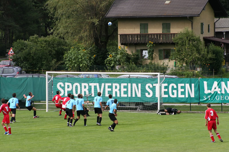 gal/Stadtturnier2007 - Spiel um Platz3 gegen Ahrntal/2007-08-12 SVR gg. SSV Ahrntal beim Stadtrurnier 037.jpg